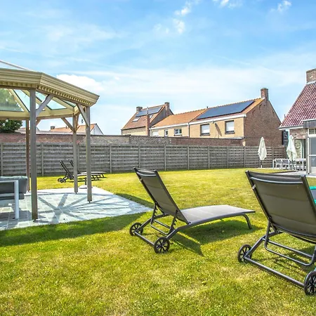 Дом отдыха Maison Remi - 12 Pers & Hotspa In The Garden